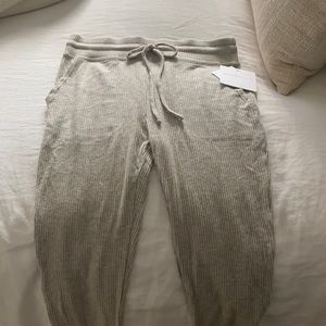Beyond Yoga Soft Lounge Pants